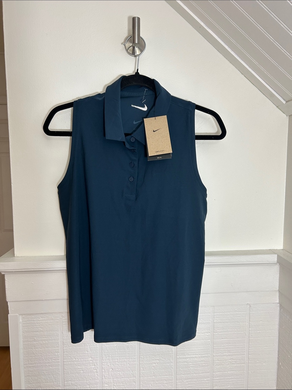 Nike DriFit Dark Blue NWT Golf Slim Fit Tank Top size Medium